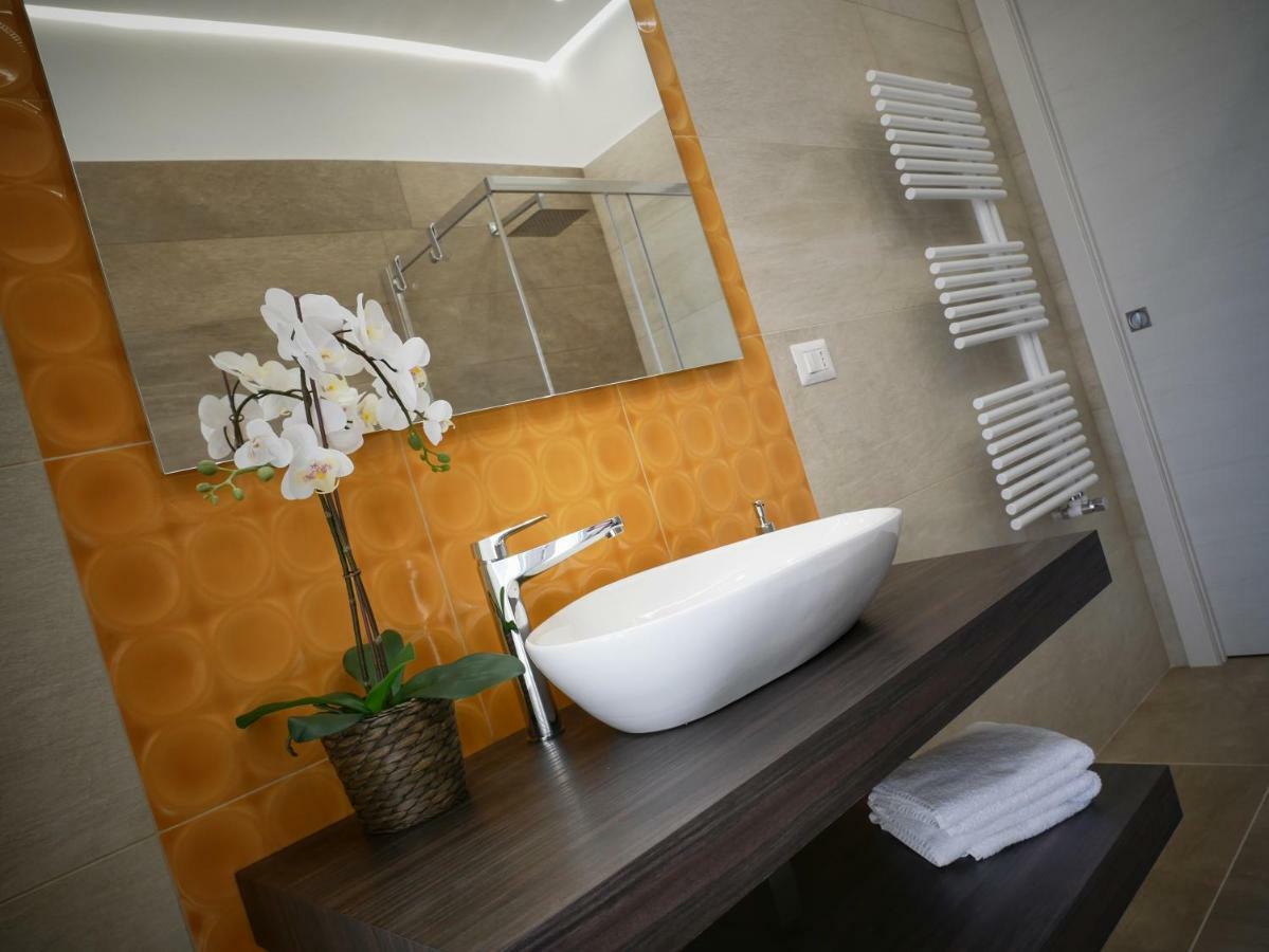 Denza Apartments Castellammare di Stabia Eksteriør billede